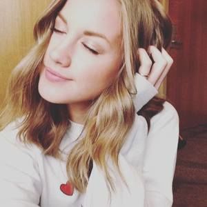 Meet your Posher, Becca