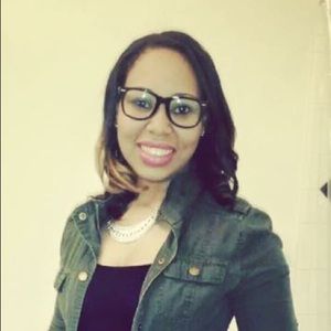 Meet your Posher, Priscilla