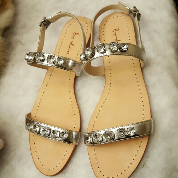 Boden Shoes - Boden silver flat sandals with rhinestones