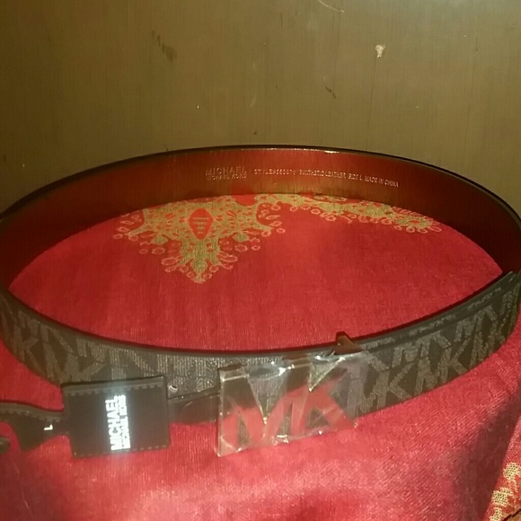 NWT Michael Kors brown MK signature belt - Picture 4 of 4