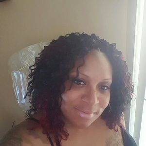 Meet your Posher, Daphne