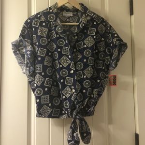 VINTAGE Lady Diplomat 70s Tie Top