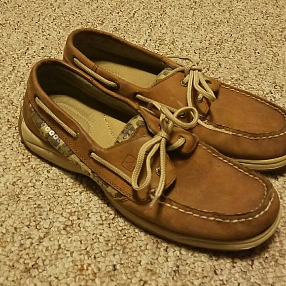 Tan and cheetah print sperrys