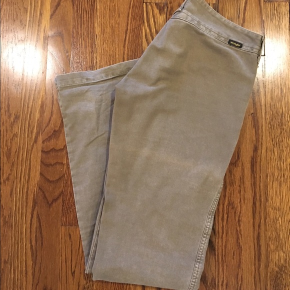 Paints - Picture 3 of 3