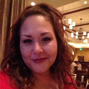 Meet your Posher, Cassandra