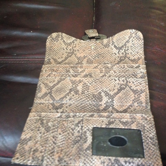 Wallet - Picture 2 of 3