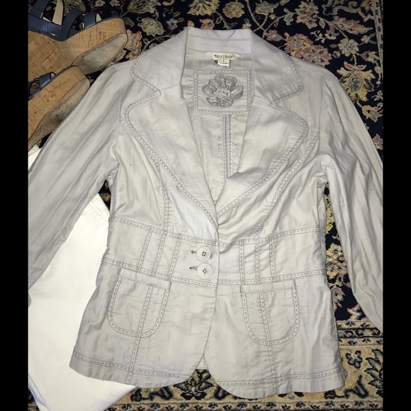 White House Black Market