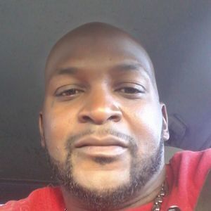 Meet your Posher, Clint