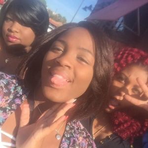 Meet your Posher, Shyra