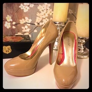 Sexy platform nude heels