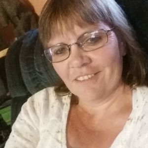 Meet your Posher, Polly