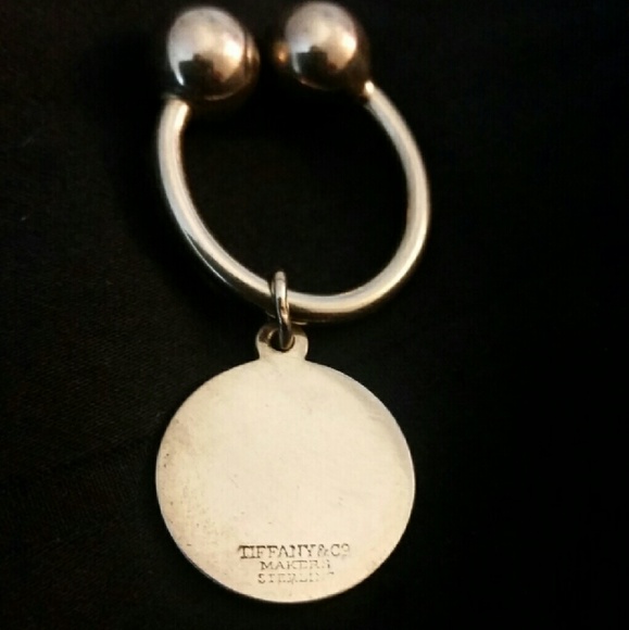 TIFFANY & CO Round Tag Key Ring