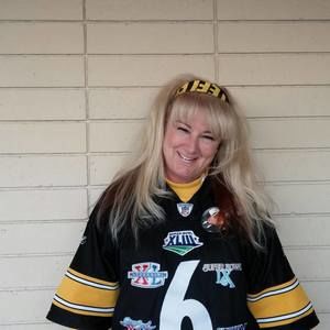 Meet your Posher, Debbie