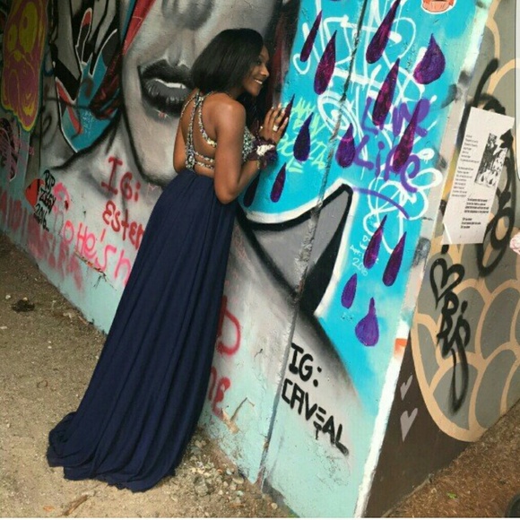 Sequins Embellished Prom Dress - Picture 3 of 4