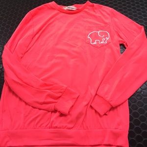 Bright pink shirt! Ivory elephant shirt size small