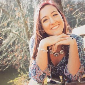 Meet your Posher, Julie