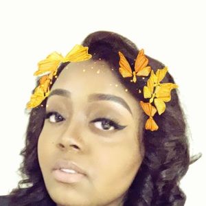 Meet your Posher, Chika