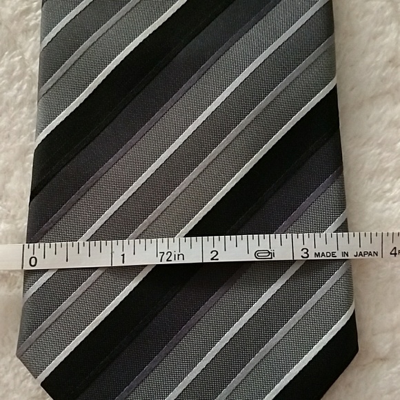 Van Heusen Mens Tie - Picture 4 of 4