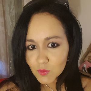 Meet your Posher, Moraima