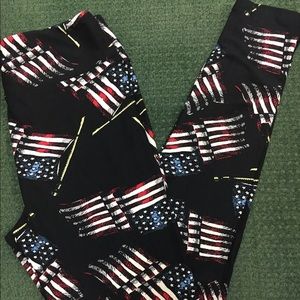 ISO lularoe black flag OS leggings