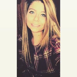 Meet your Posher, Kaydee