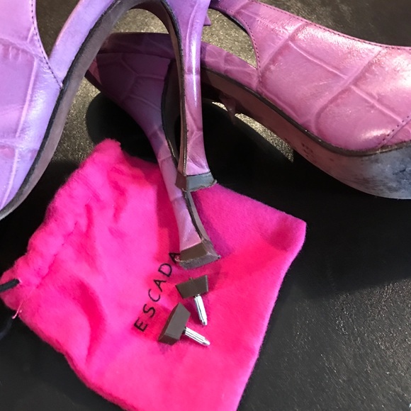 Escada pumps - Picture 3 of 4