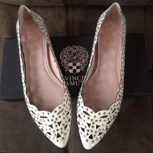 Vince Camuto Tamma Flats, White Patent Size 8M