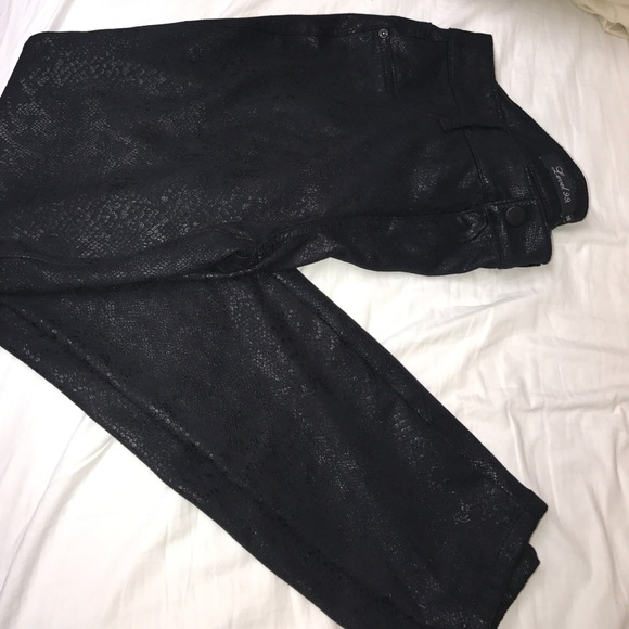 Level 99 mid rise jeggings - Picture 3 of 3