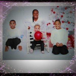 Meet your Posher, Angela