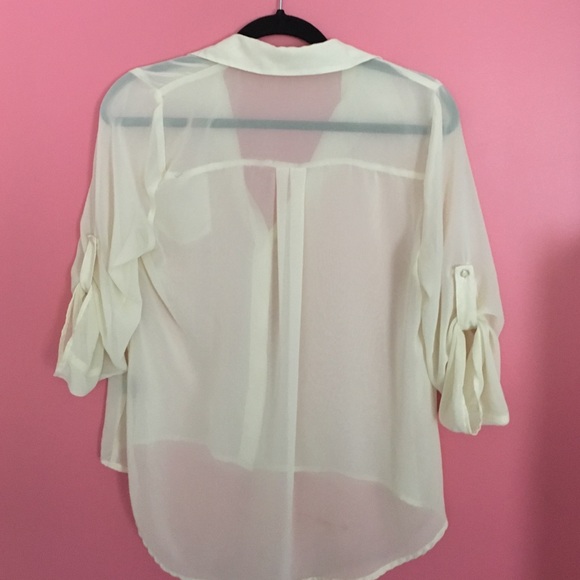 Cream sheer blouse! - Picture 3 of 4