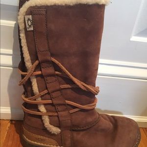 Ugg wrap around lace up boots size 8