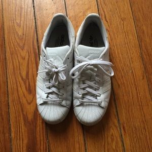 Men's Adidas Superstar Foundation shoes in white