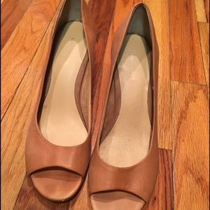Nine West open toe wedges, size 7.5