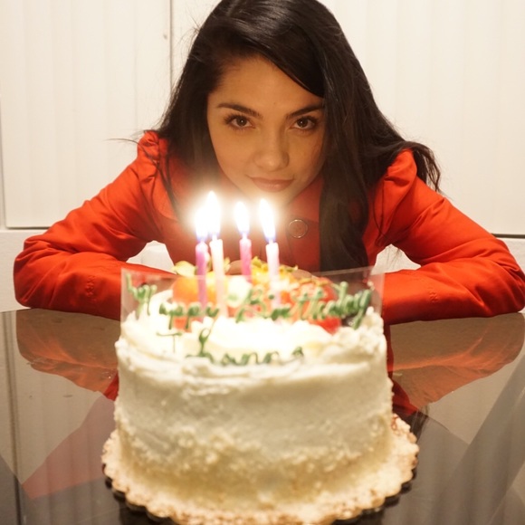 Meet your Posher, Johanna - Picture 3 of 4