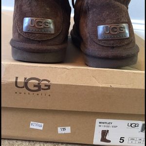 Authentic Ugg Whitley lace up boots