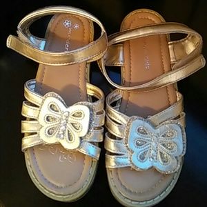 Girls sandals