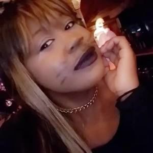 Meet your Posher, Eula