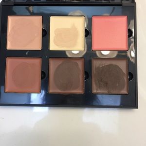 Anastasia Beverly Hills Cream Contour Kit- Medium