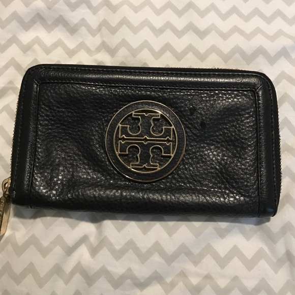 TORY BURCH WALLET - BLACK