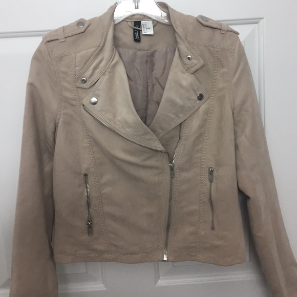 Tan jacket - Picture 1 of 4