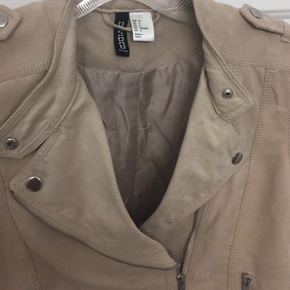 Tan jacket - Picture 2 of 4