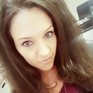 Meet your Posher, Lindsay