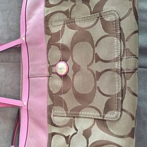 👜 LAST CHANCE 👜 COACH purse!