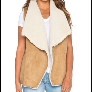 Velvet by Graham and Spencer Sherpa Vest in Camel