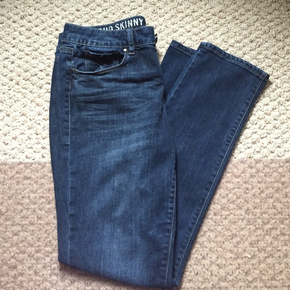 DKNY skinny jeans