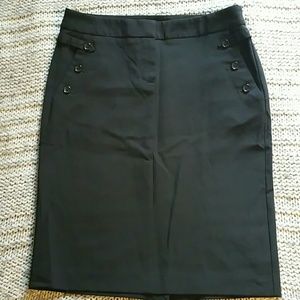 Mid-length business skirt