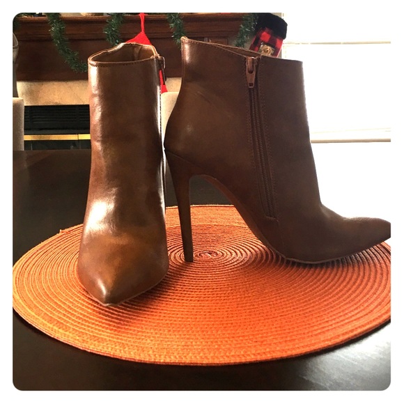 Mossimo Neutral Ankle Booties