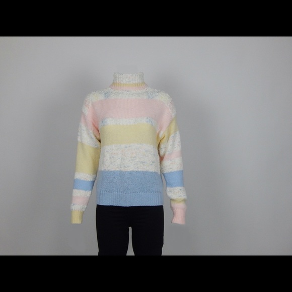 Pretense Turtlneck Sweater - Picture 2 of 2