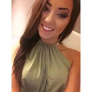 Meet your Posher, Ali