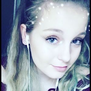 Meet your Posher, Bailey